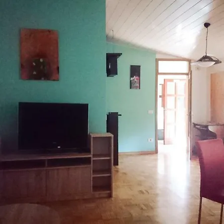 아파트 Nice Spacious Rozna Dolina *